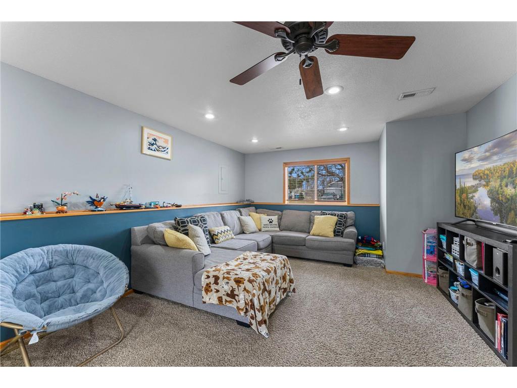 1802 Independence Street S Cambridge MN 55008 7051824 image30