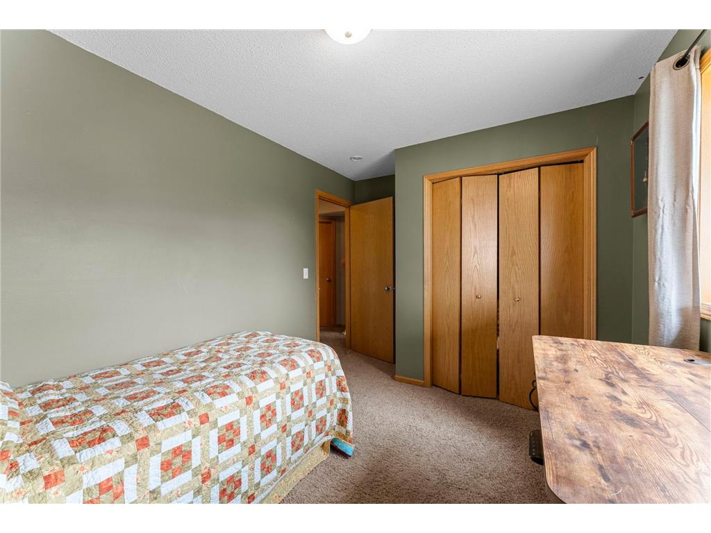1802 Independence Street S Cambridge MN 55008 7051824 image36