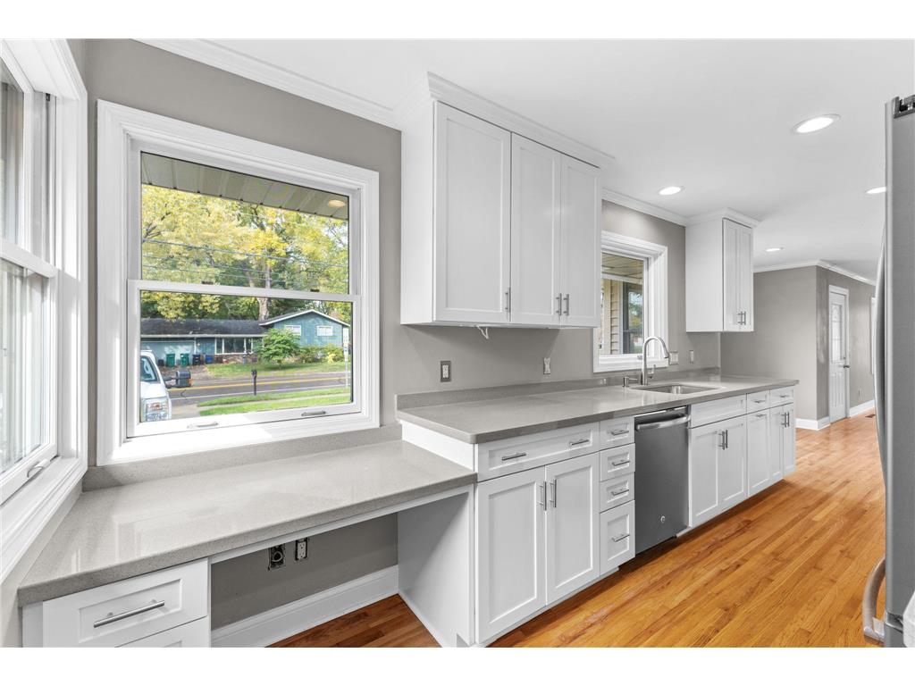 1802 Lydia Avenue W Roseville MN 55113 6804539 image11