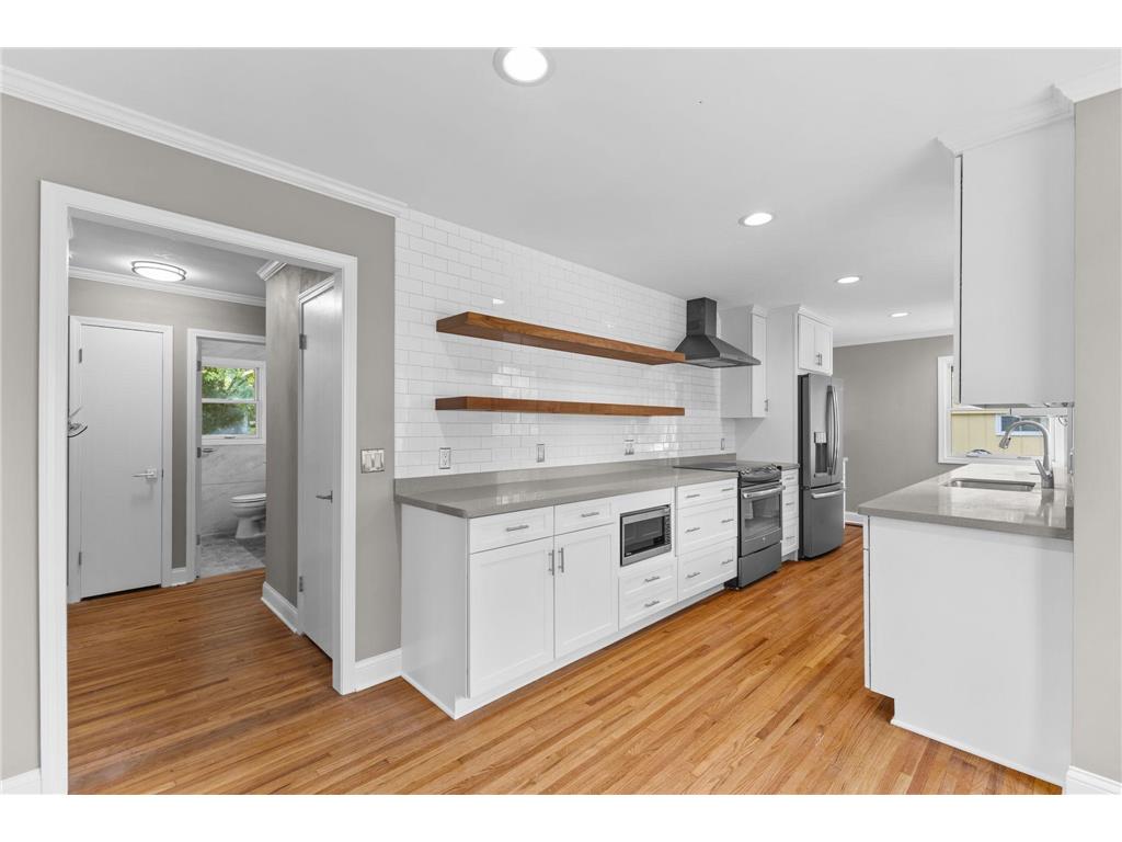 1802 Lydia Avenue W Roseville MN 55113 6804539 image14