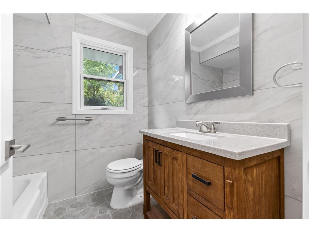 1802 Lydia Avenue W Roseville MN 55113 6804539 image16