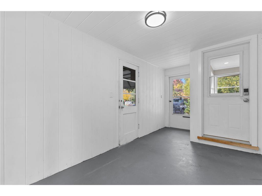 1802 Lydia Avenue W Roseville MN 55113 6804539 image17