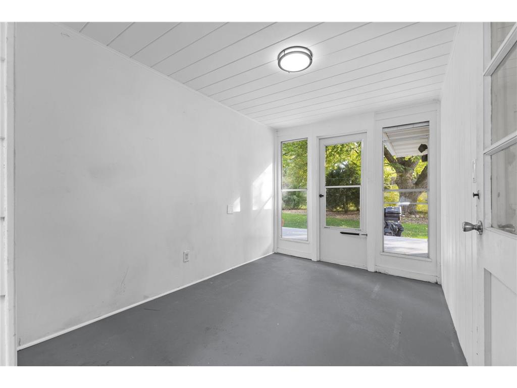 1802 Lydia Avenue W Roseville MN 55113 6804539 image18