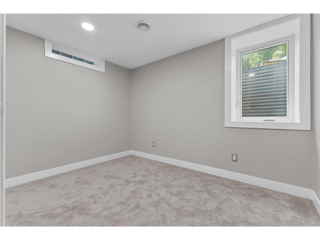 1802 Lydia Avenue W Roseville MN 55113 6804539 image19