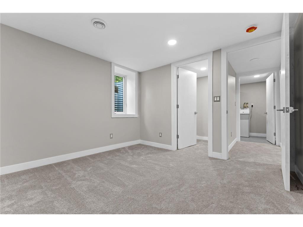 1802 Lydia Avenue W Roseville MN 55113 6804539 image22