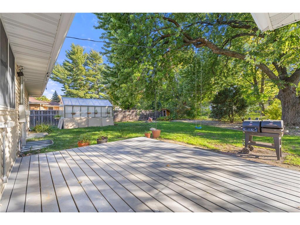 1802 Lydia Avenue W Roseville MN 55113 6804539 image23