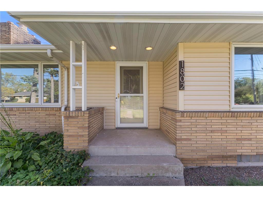 1802 Lydia Avenue W Roseville MN 55113 6804539 image3