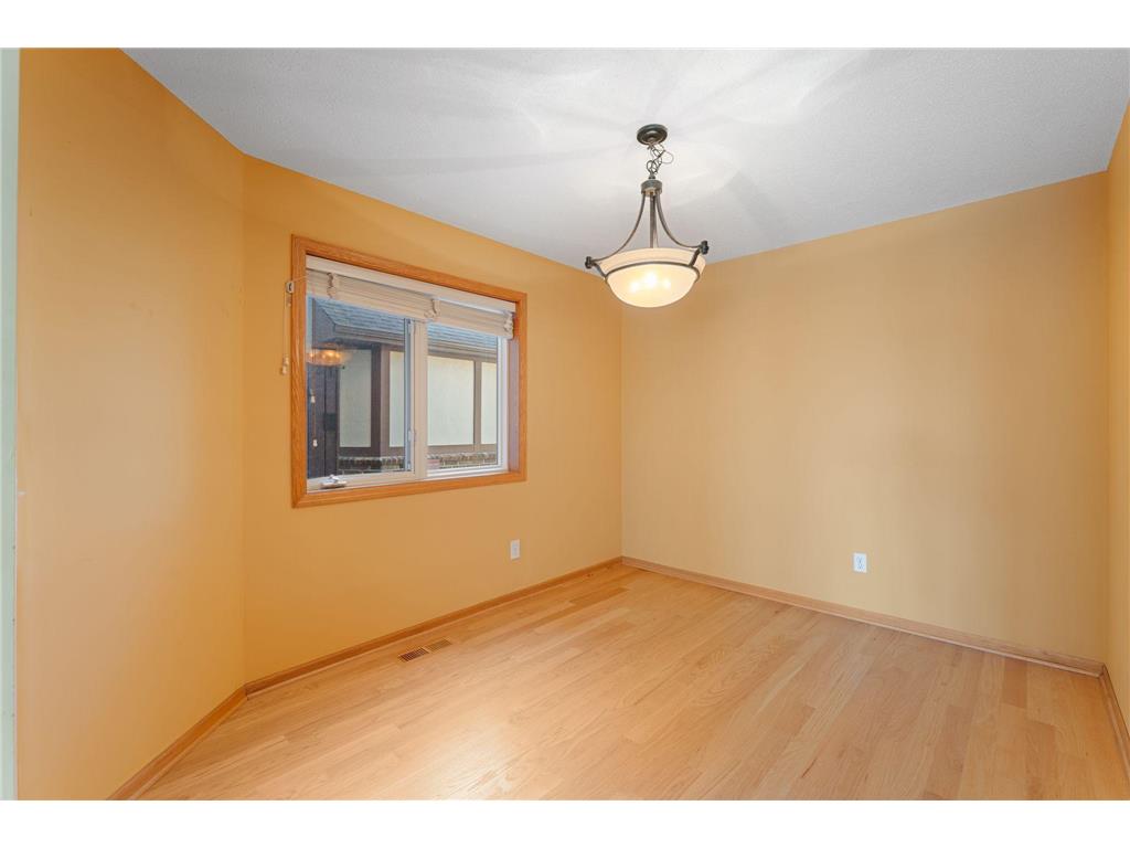 1802 McKinley Street NE Minneapolis MN 55418 7040648 image12