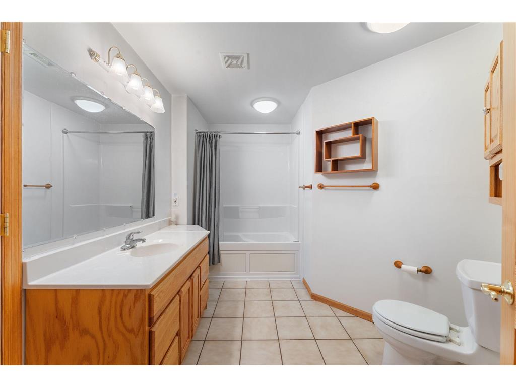 1802 McKinley Street NE Minneapolis MN 55418 7040648 image20