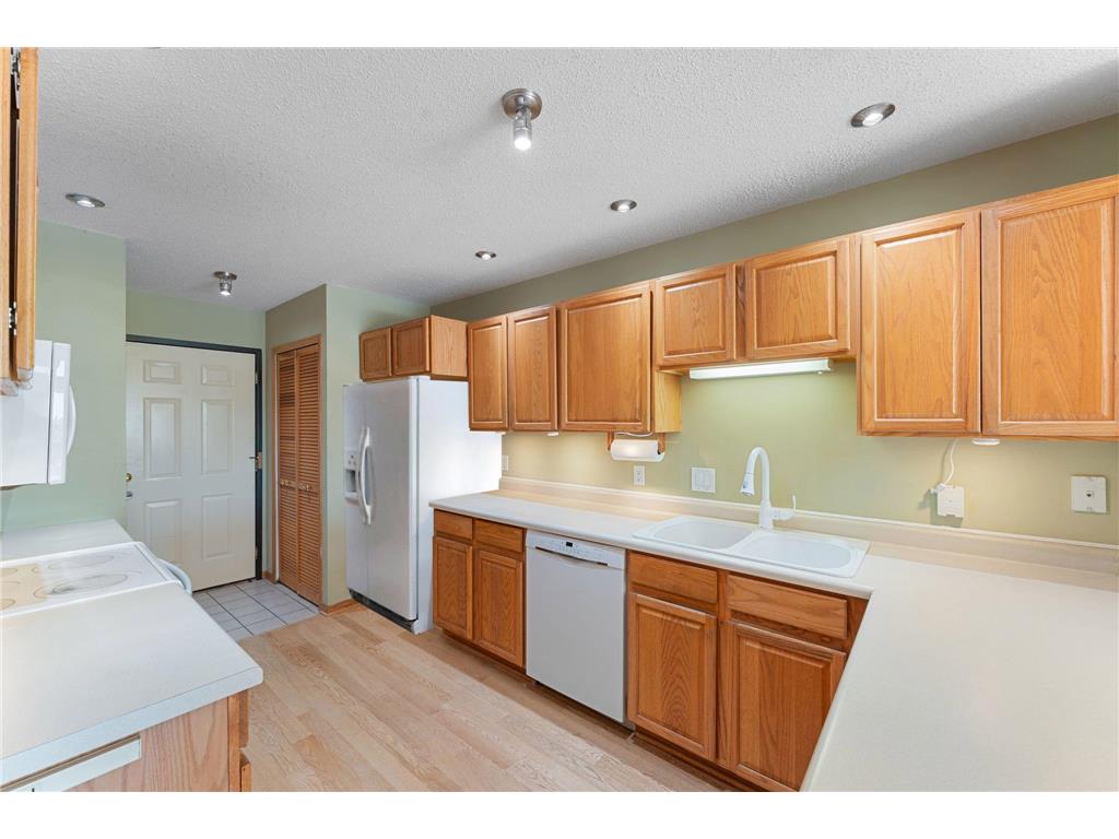 1802 McKinley Street NE Minneapolis MN 55418 7040648 image5