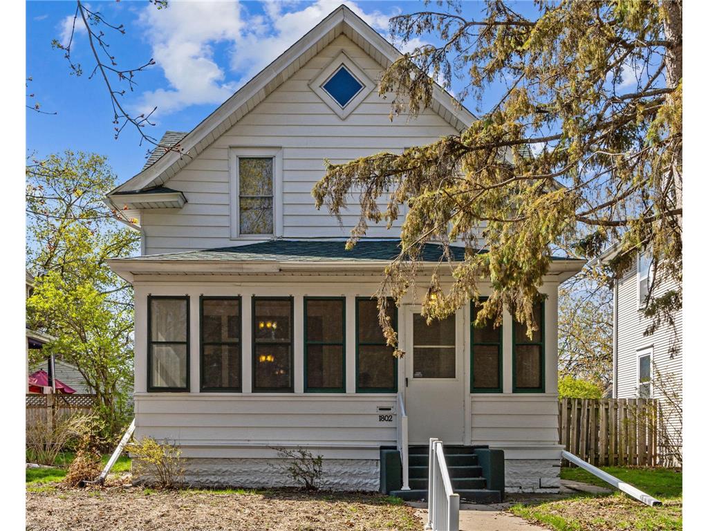 1802 Minnehaha Avenue W Saint Paul MN 55104 6527906 image1