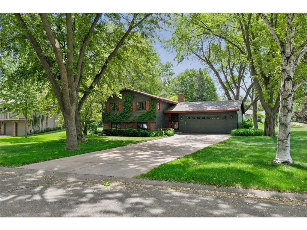18025 33rd Avenue N Plymouth MN 55447 7084525 image1