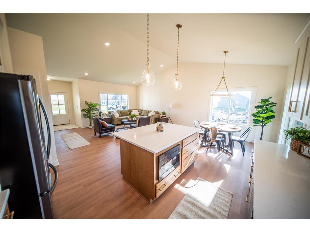 1803 20th Ave Cir NE Kasson MN 55944 6696131 image13