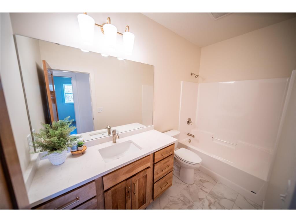 1803 20th Ave Cir NE Kasson MN 55944 6696131 image23