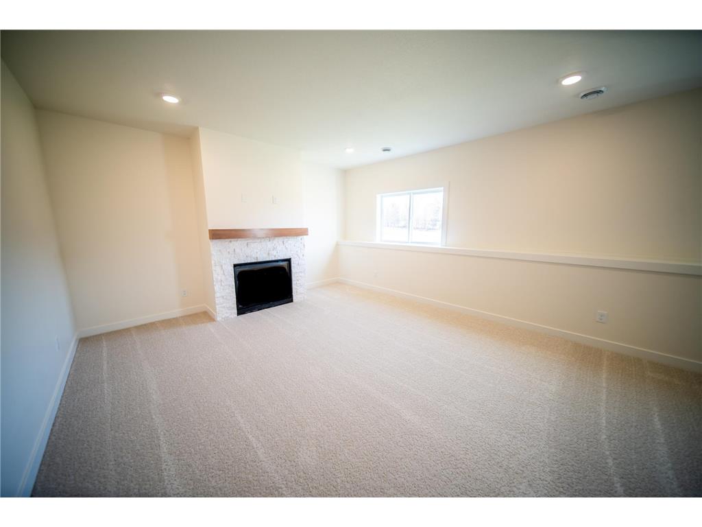 1803 20th Ave Cir NE Kasson MN 55944 6696131 image34