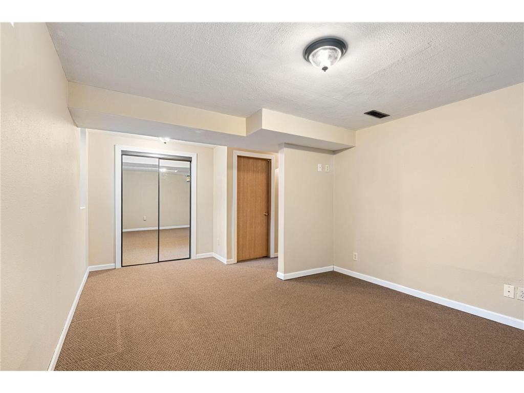 1803 5th Avenue SW Austin MN 55912 7067783 image28
