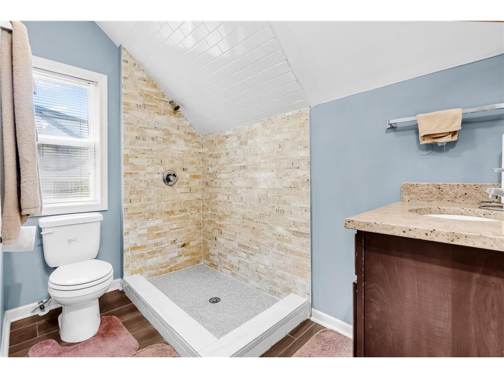 1803 Bush Avenue E Saint Paul MN 55119 6816111 image16