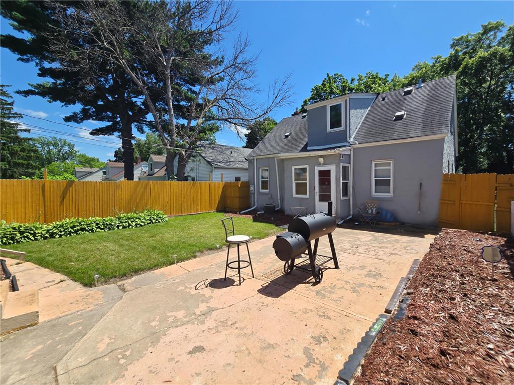 1803 Bush Avenue E Saint Paul MN 55119 6816111 image22