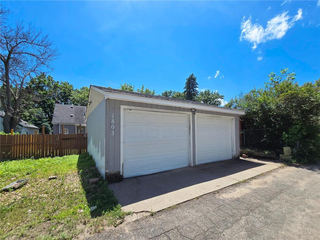 1803 Bush Avenue E Saint Paul MN 55119 6816111 image23