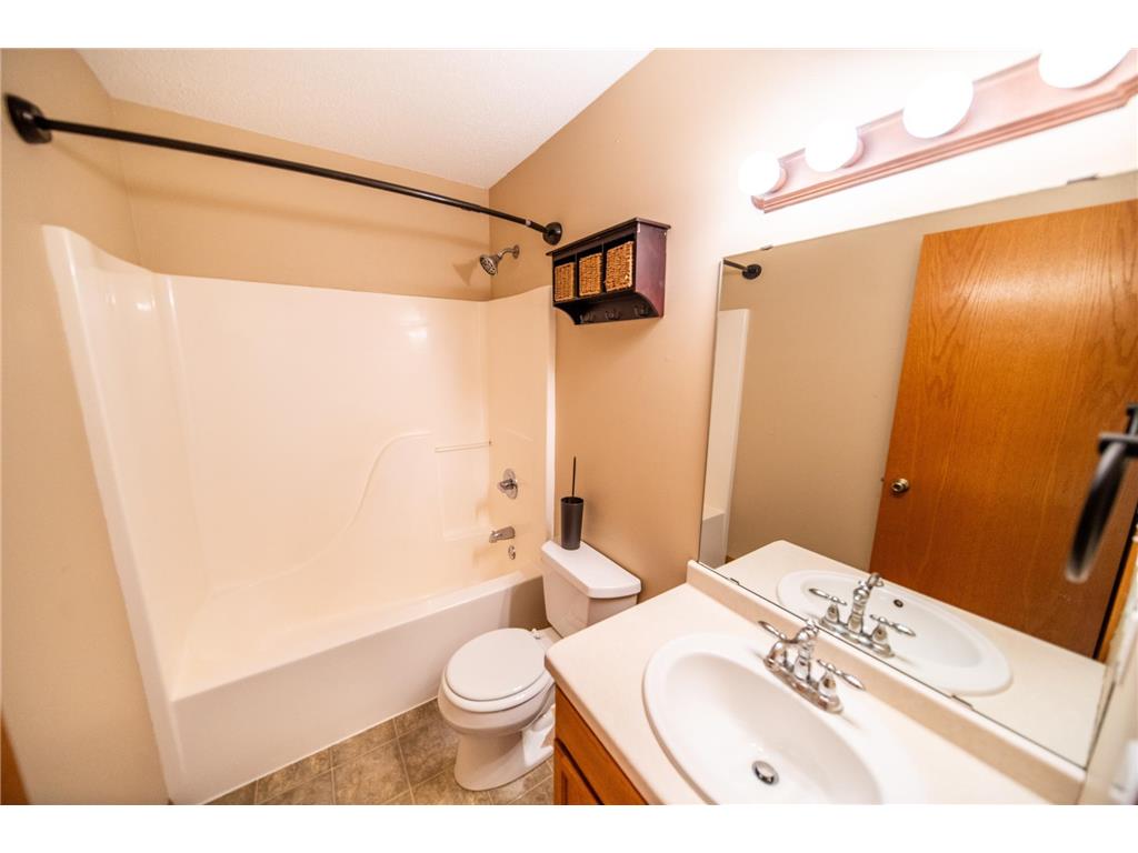 1803 Daniel Lane Stewartville MN 55976 7101506 image19
