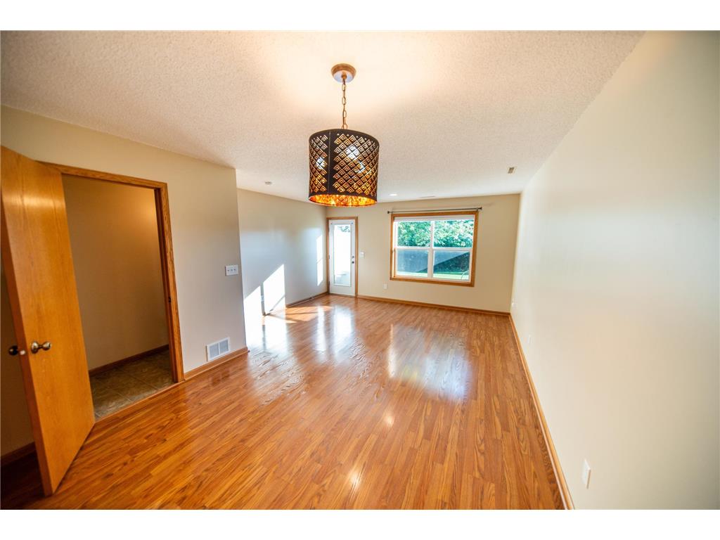 1803 Daniel Lane Stewartville MN 55976 7101506 image2