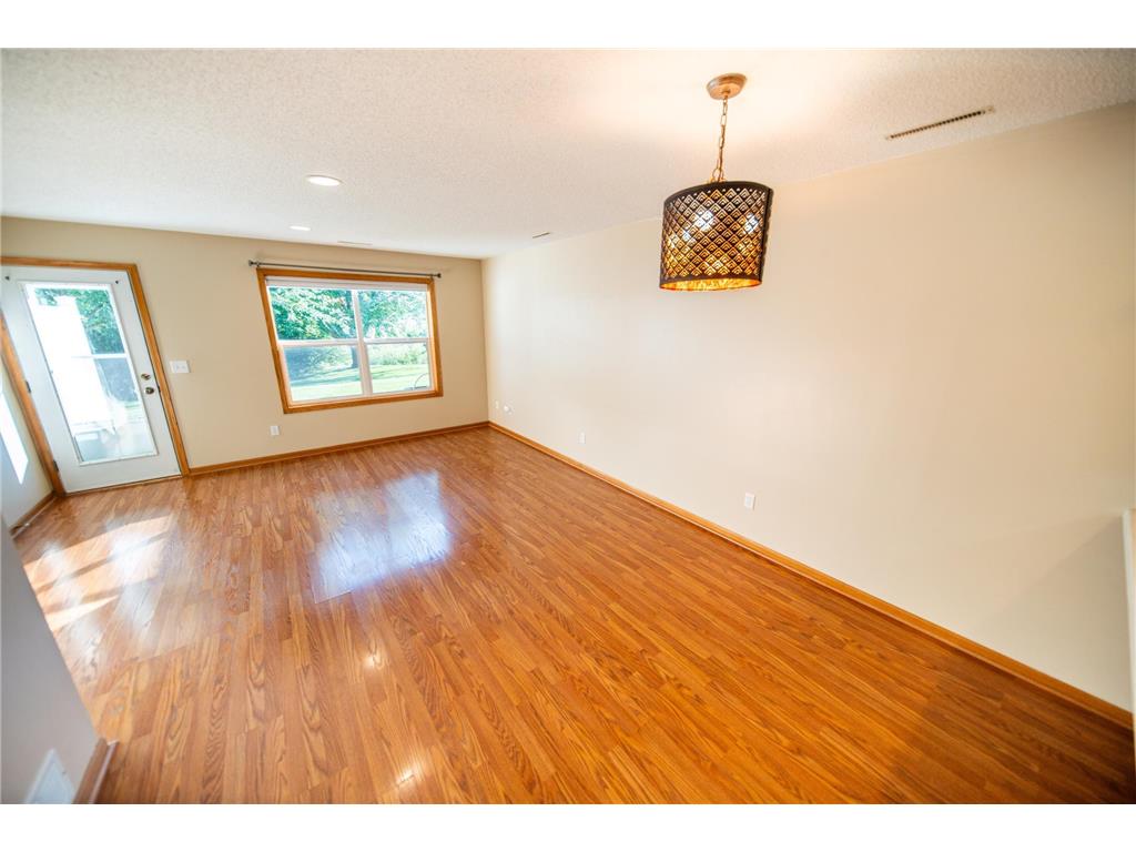 1803 Daniel Lane Stewartville MN 55976 7101506 image3