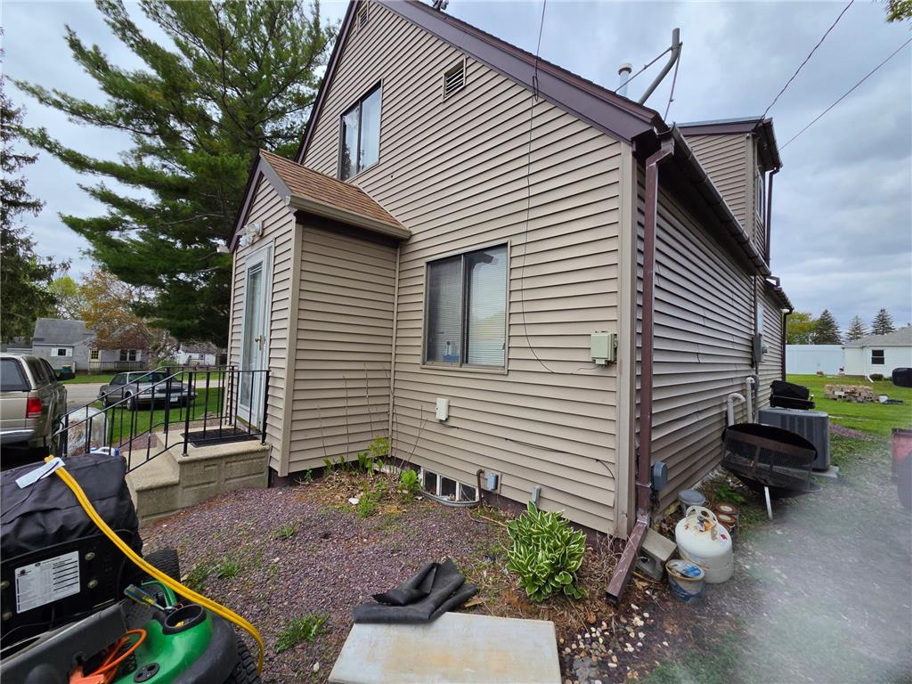 1803 SE Marshall Street Albert Lea MN 56007 7073658 image13