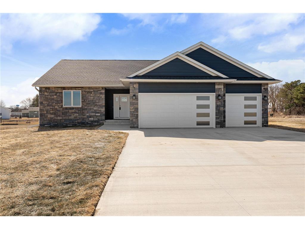 1804 13th Place NE Austin MN 55912 7023687 image1