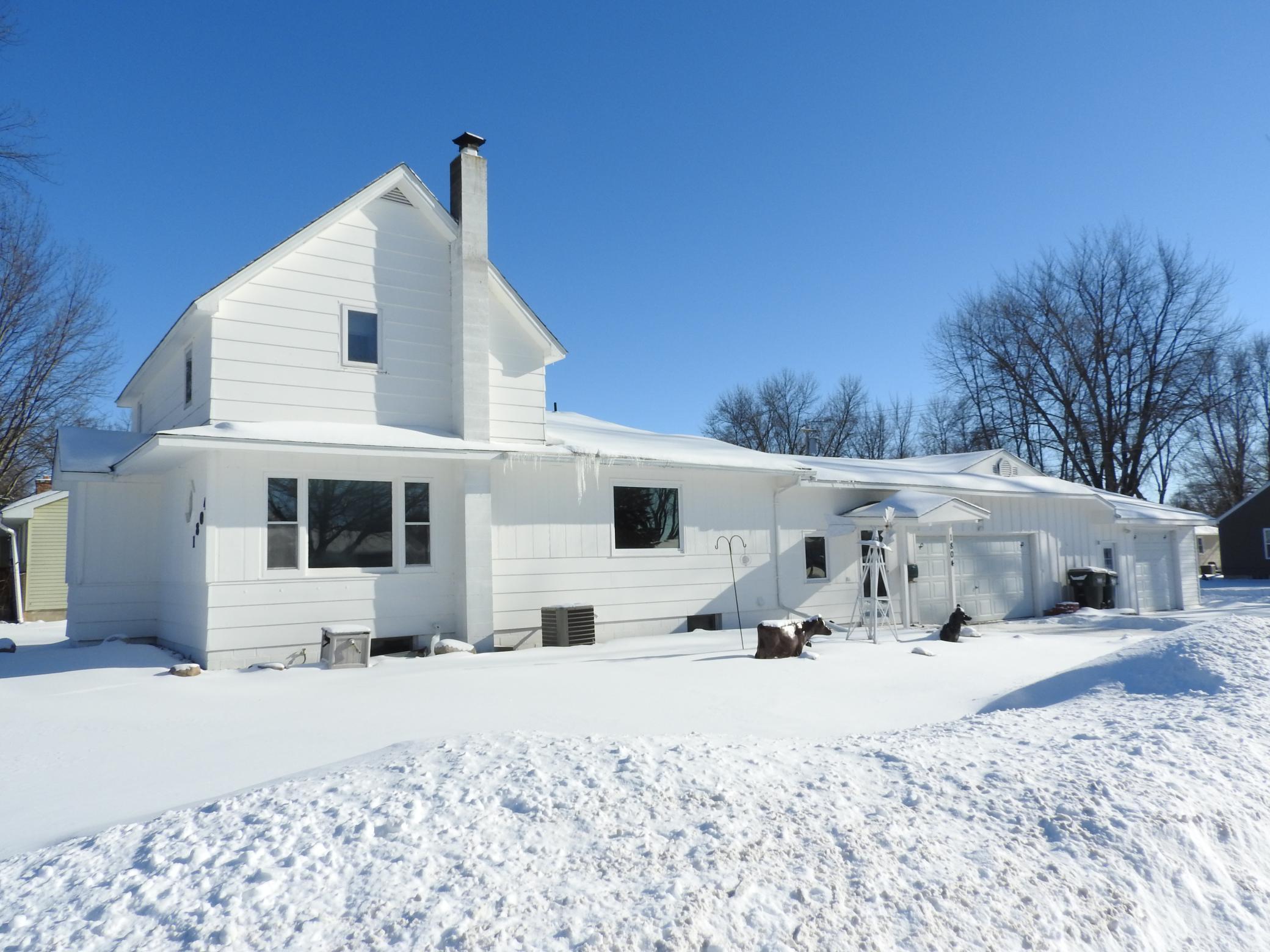 1804 15th Street E, Glencoe, MN, 55336 MLS 6145461 Edina Realty