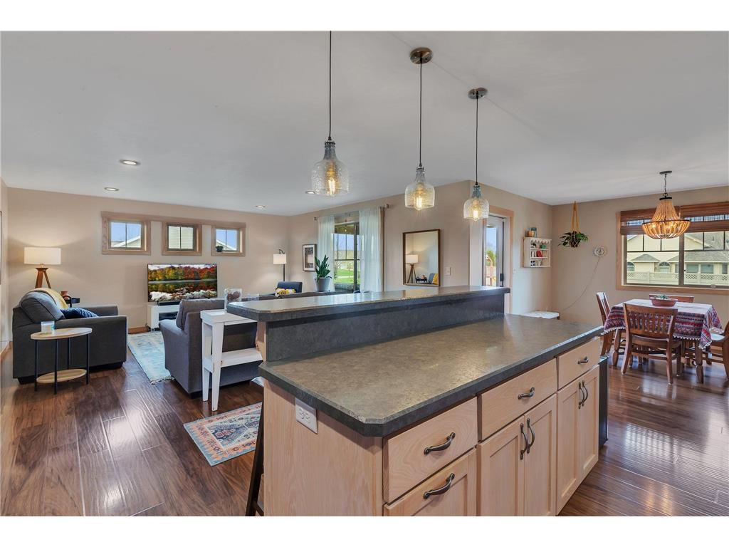 1804 4th Street NE Willmar MN 56201 7101244 image11