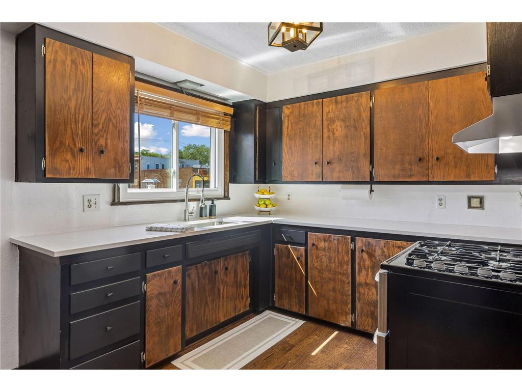 1804 7th Street E Saint Paul MN 55119 7065000 image11