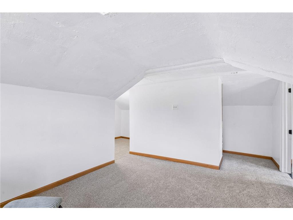 1804 7th Street E Saint Paul MN 55119 7065000 image22