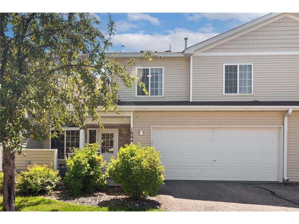 1804 Azalea Hudson WI 54016 6563696 image1