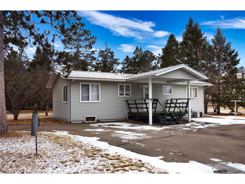 1804 Delton Avenue NW Bemidji MN 56601 6489025 image1