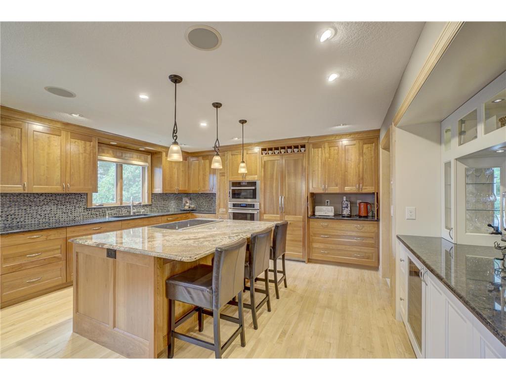 1804 Mississippi River Boulevard S Saint Paul MN 55116 - Mississippi 6547317 image1