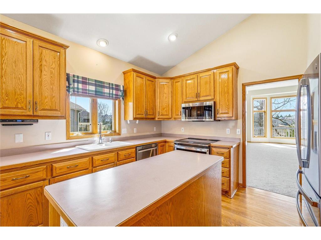 18045 39th Place N Plymouth MN 55446 7029929 image10