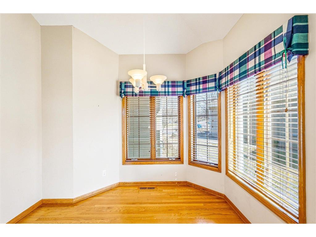 18045 39th Place N Plymouth MN 55446 7029929 image11