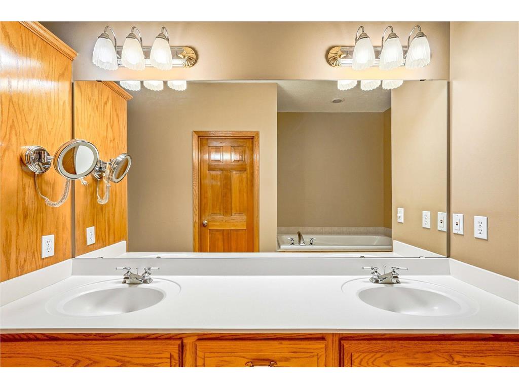 18045 39th Place N Plymouth MN 55446 7029929 image26