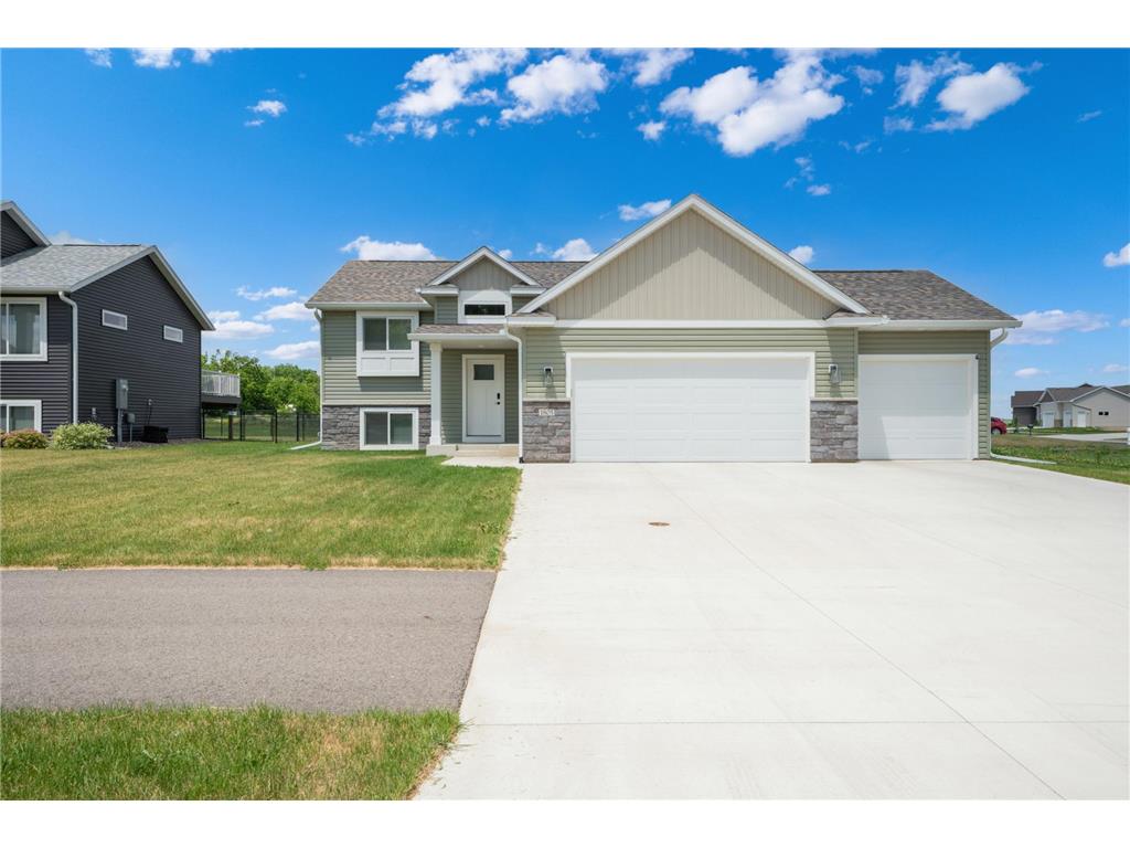 1805 12th Avenue NE Austin MN 55912 7087447 image1