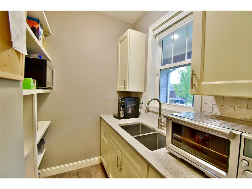 1805 2nd Street NE Willmar MN 56201 7071121 image17
