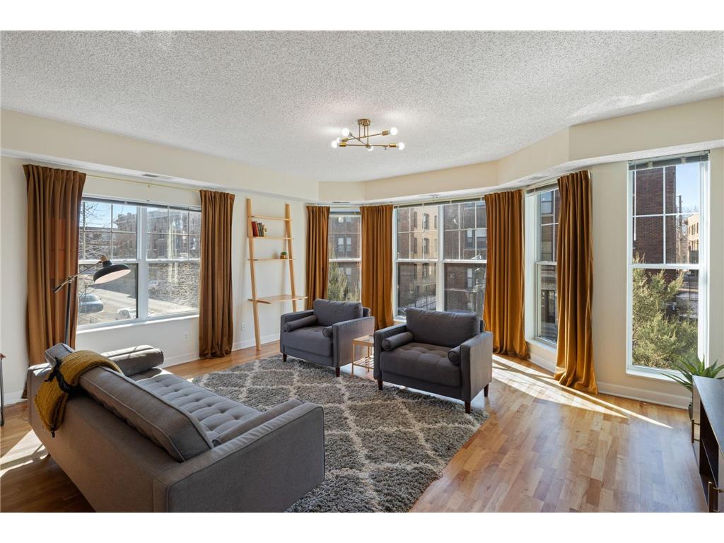 1805 3rd Avenue S #201 Minneapolis MN 55404 7041776 image2