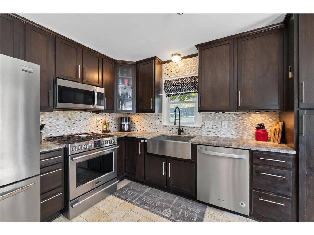 1805 42nd Avenue NE Columbia Heights MN 55421 7109955 image12