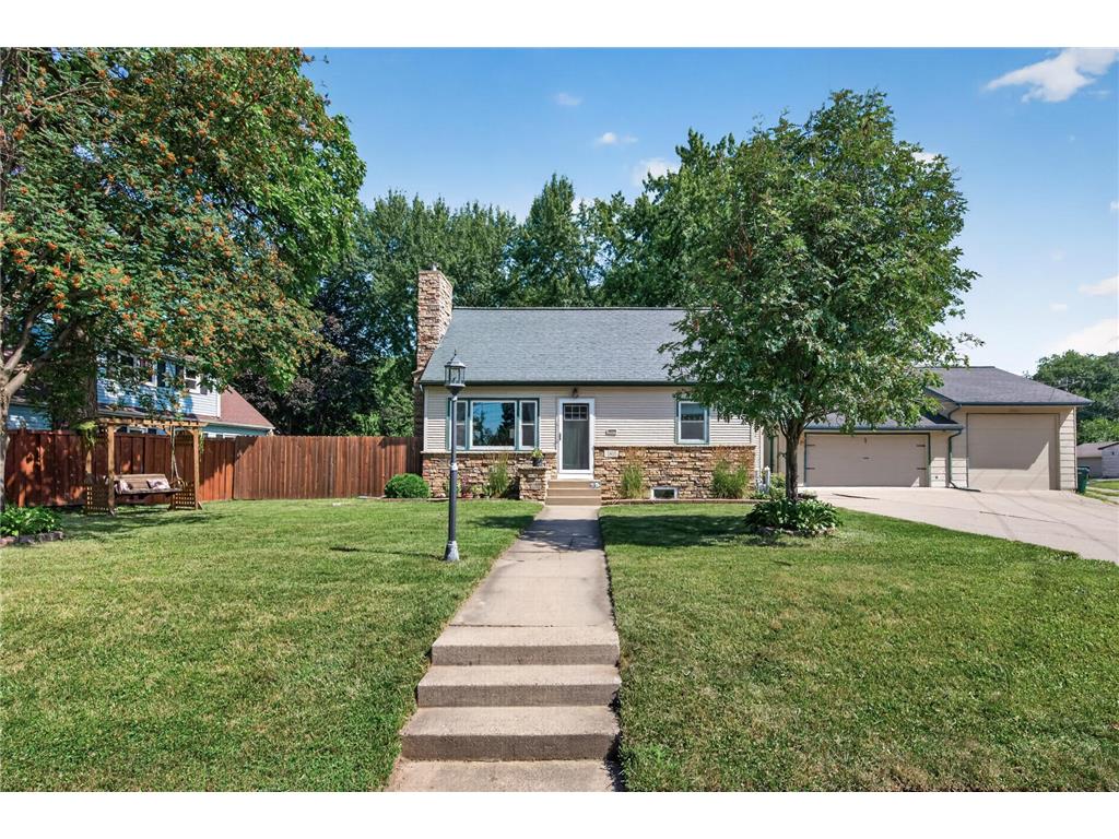 1805 42nd Avenue NE Columbia Heights MN 55421 7109955 image4