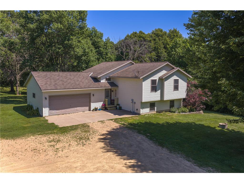 1805 93rd Avenue Garfield Twp WI 54009 7109402 image1