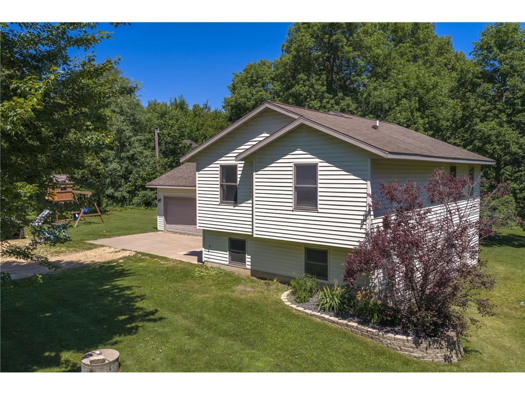 1805 93rd Avenue Garfield Twp WI 54009 7109402 image34