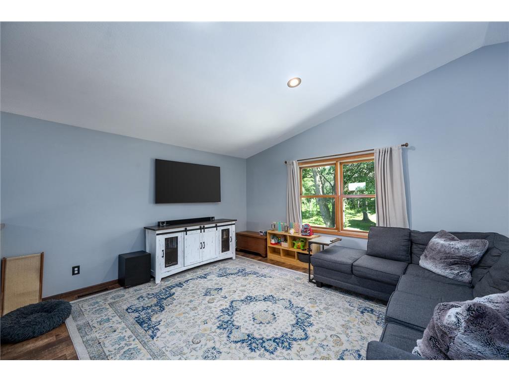 1805 93rd Avenue Garfield Twp WI 54009 7109402 image9