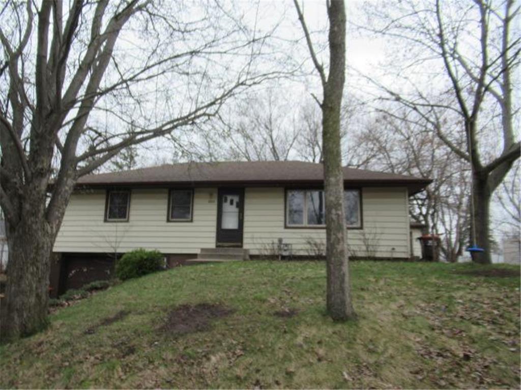 1805 Agate Street Maplewood MN 55117 6358090 image1