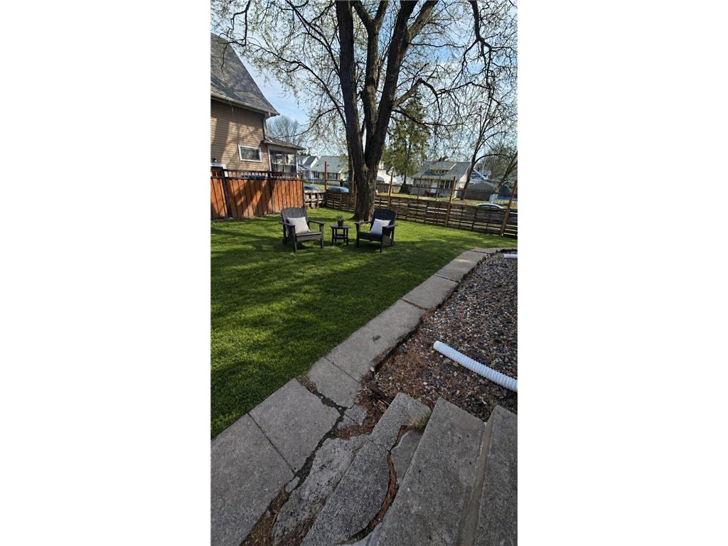 1805 Case Avenue E Saint Paul MN 55119 7070250 image10