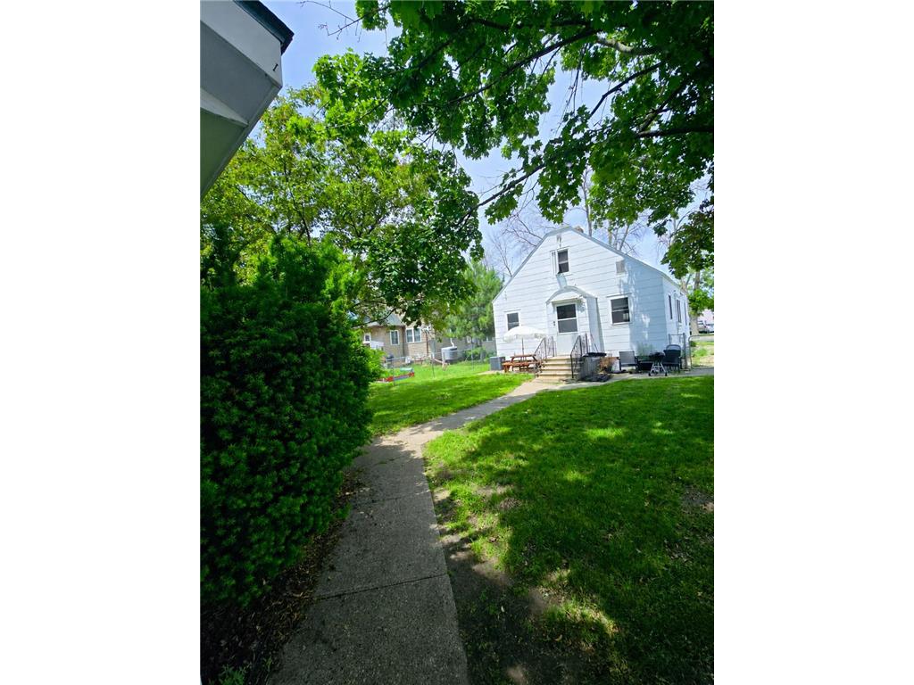 1805 Division Street W Faribault MN 55021 7086102 image11