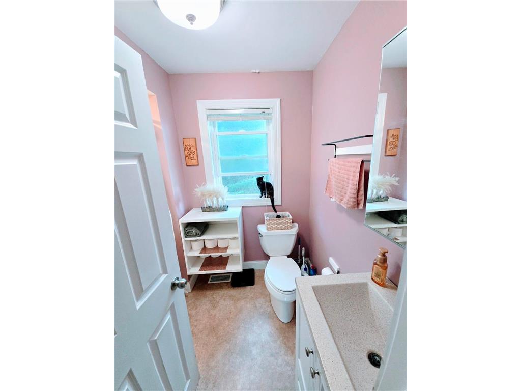 1805 Division Street W Faribault MN 55021 7086102 image5